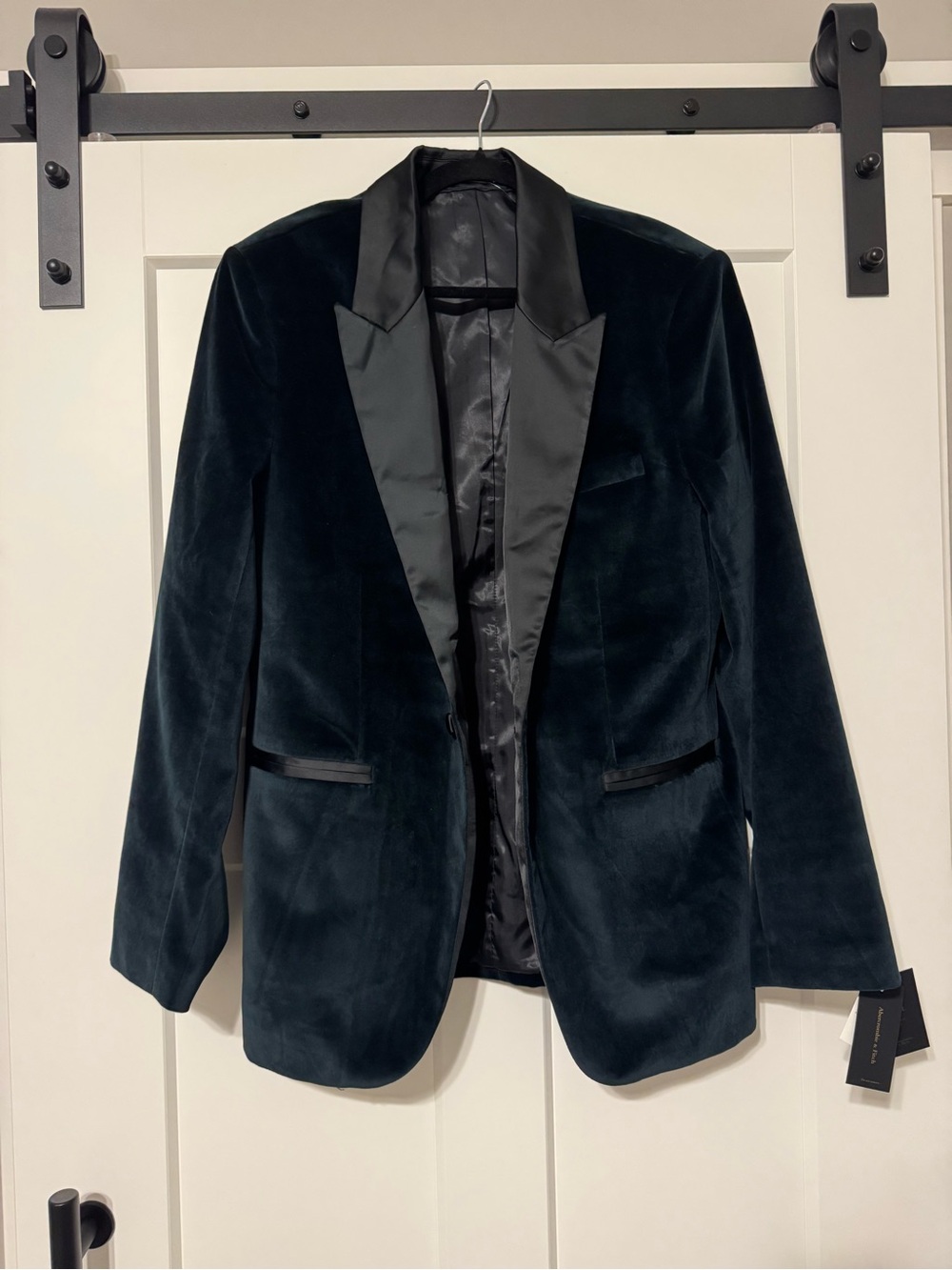 Abercrombie Men’s Green Velvet Tuxedo Blazer 40L NWT Wedding Formal Holiday